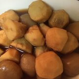 玉こんにゃくと里芋の煮物